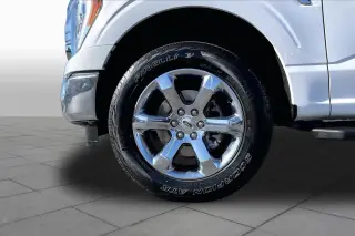 Ford F-150 2021 4x4 XL 4dr SuperCrew 5.5 ft. SB