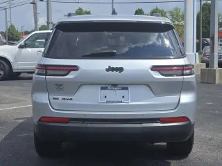 Jeep Grand Cherokee L 2022 4x4 Laredo 4dr SUV