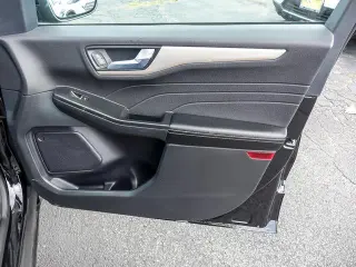 Ford Escape 2022 SEL 4dr SUV