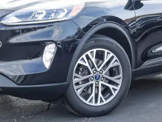 Ford Escape 2022 SEL 4dr SUV
