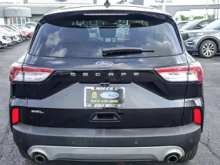 Ford Escape 2022 SEL 4dr SUV