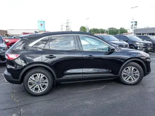 Ford Escape 2022 SEL 4dr SUV