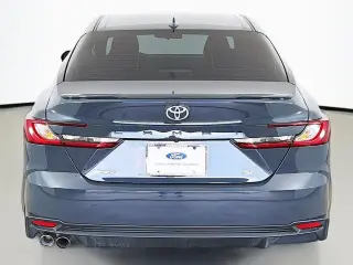 Toyota Camry 2025 SE 4dr Sedan