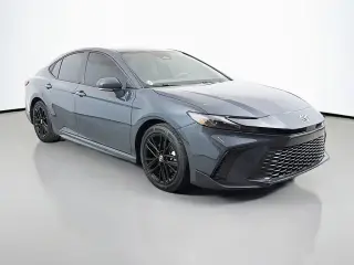 Toyota Camry 2025 SE 4dr Sedan