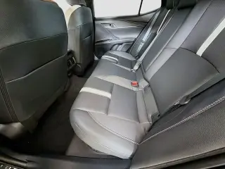 Toyota Camry 2025 SE 4dr Sedan