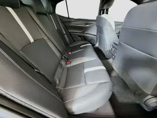 Toyota Camry 2025 SE 4dr Sedan
