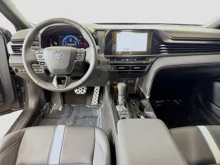 Toyota Camry 2025 SE 4dr Sedan