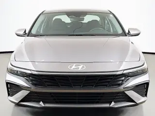 Hyundai ELANTRA 2024 SEL 4dr Sedan