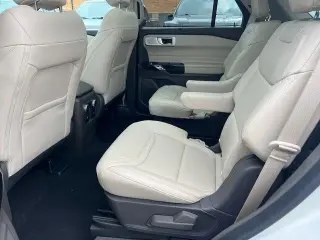 Ford Explorer 2023 AWD Platinum 4dr SUV