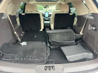 Ford Explorer 2023 AWD Platinum 4dr SUV