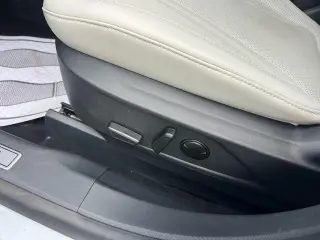 Ford Mustang Mach-E 2023 AWD Premium 4dr SUV