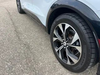 Ford Mustang Mach-E 2023 AWD Premium 4dr SUV