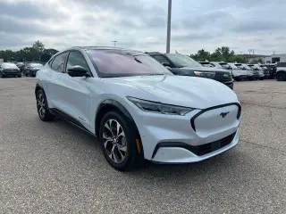 Ford Mustang Mach-E 2023 AWD Premium 4dr SUV