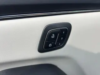 Ford Mustang Mach-E 2023 AWD Premium 4dr SUV