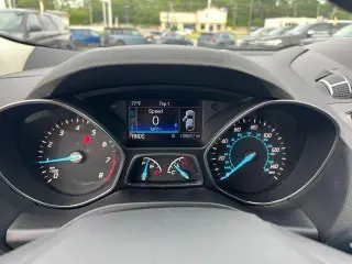 Ford Escape 2015 Titanium 4dr SUV