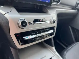 Ford Explorer 2022 AWD XLT 4dr SUV
