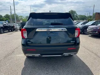 Ford Explorer 2022 AWD XLT 4dr SUV