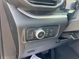 Ford Explorer 2022 AWD XLT 4dr SUV