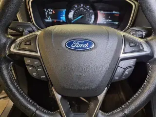 Ford Fusion 2019 SE 4dr Sedan