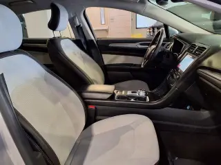 Ford Fusion 2019 SE 4dr Sedan