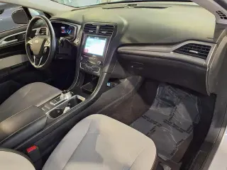 Ford Fusion 2019 SE 4dr Sedan