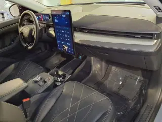 Ford Mustang Mach-E 2023 AWD California Route 1 4dr SUV