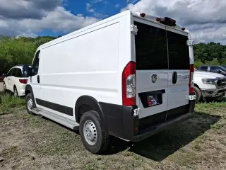 Ram ProMaster 2025 Tradesman 2500 136 WB 3dr Low Roof Cargo Van w/ Passenger Seat