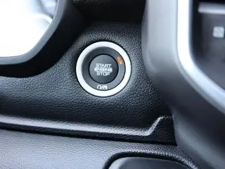 Ram 1500 2021 4x4 Big Horn 4dr Crew Cab 5.6 ft. SB Pickup