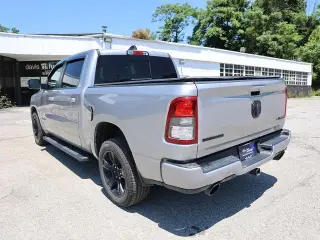 Ram 1500 2021 4x4 Big Horn 4dr Crew Cab 5.6 ft. SB Pickup