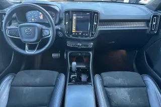 Volvo XC40 2022 AWD T5 R-Design 4dr SUV