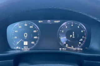 Volvo XC40 2022 AWD T5 R-Design 4dr SUV