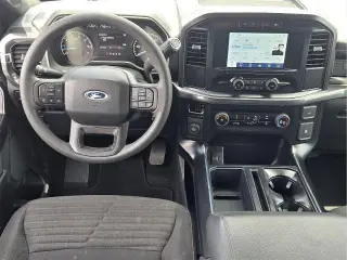 Ford F-150 2023 4x2 XL 4dr SuperCrew 5.5 ft. SB