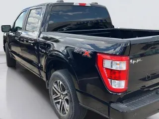 Ford F-150 2023 4x2 XL 4dr SuperCrew 5.5 ft. SB