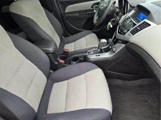 Chevrolet Cruze Limited 2016 LS Auto 4dr Sedan w/1SB