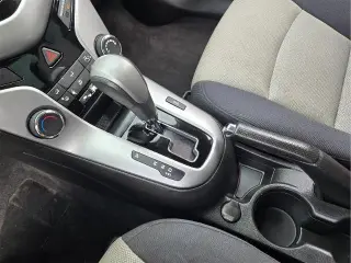 Chevrolet Cruze Limited 2016 LS Auto 4dr Sedan w/1SB