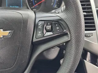 Chevrolet Cruze Limited 2016 LS Auto 4dr Sedan w/1SB