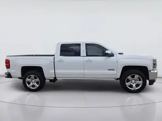 Chevrolet Silverado 1500 2018 4x2 LT 4dr Crew Cab 5.8 ft. SB