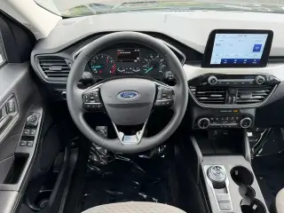 Ford Escape 2022 AWD SE 4dr SUV
