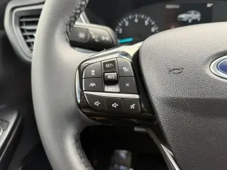 Ford Escape 2022 AWD SE 4dr SUV