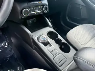 Ford Escape 2022 AWD SE 4dr SUV