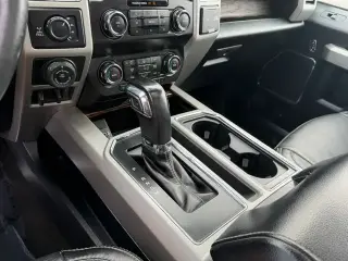 Ford F-150 2019 4x4 Platinum 4dr SuperCrew 6.5 ft. SB