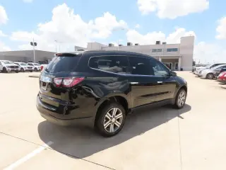 Chevrolet Traverse 2017 LT 4dr SUV w/2LT