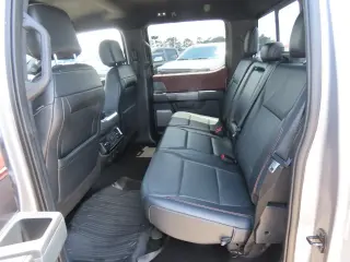 Ford F-150 2021 4x4 Lariat 4dr SuperCrew 6.5 ft. SB