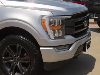 Ford F-150 2021 4x4 Lariat 4dr SuperCrew 6.5 ft. SB