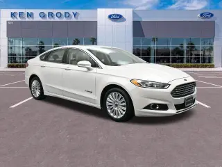 Ford Fusion Hybrid 2013 SE 4dr Sedan