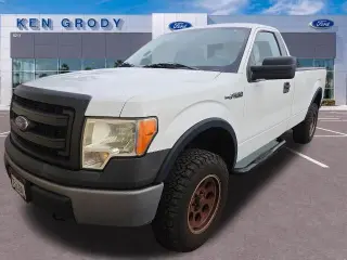 Ford F-150 2013 4x4 XL 2dr Regular Cab Styleside 8 ft. LB