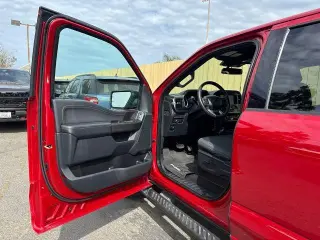 Ford F-150 2022 4x4 XL 4dr SuperCrew 5.5 ft. SB