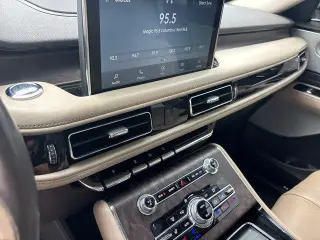 Lincoln Aviator 2020 AWD Reserve 4dr SUV