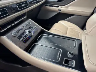 Lincoln Aviator 2020 AWD Reserve 4dr SUV