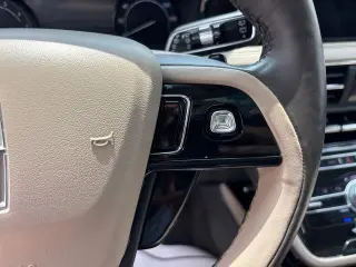 Lincoln Corsair 2020 AWD Reserve 4dr SUV